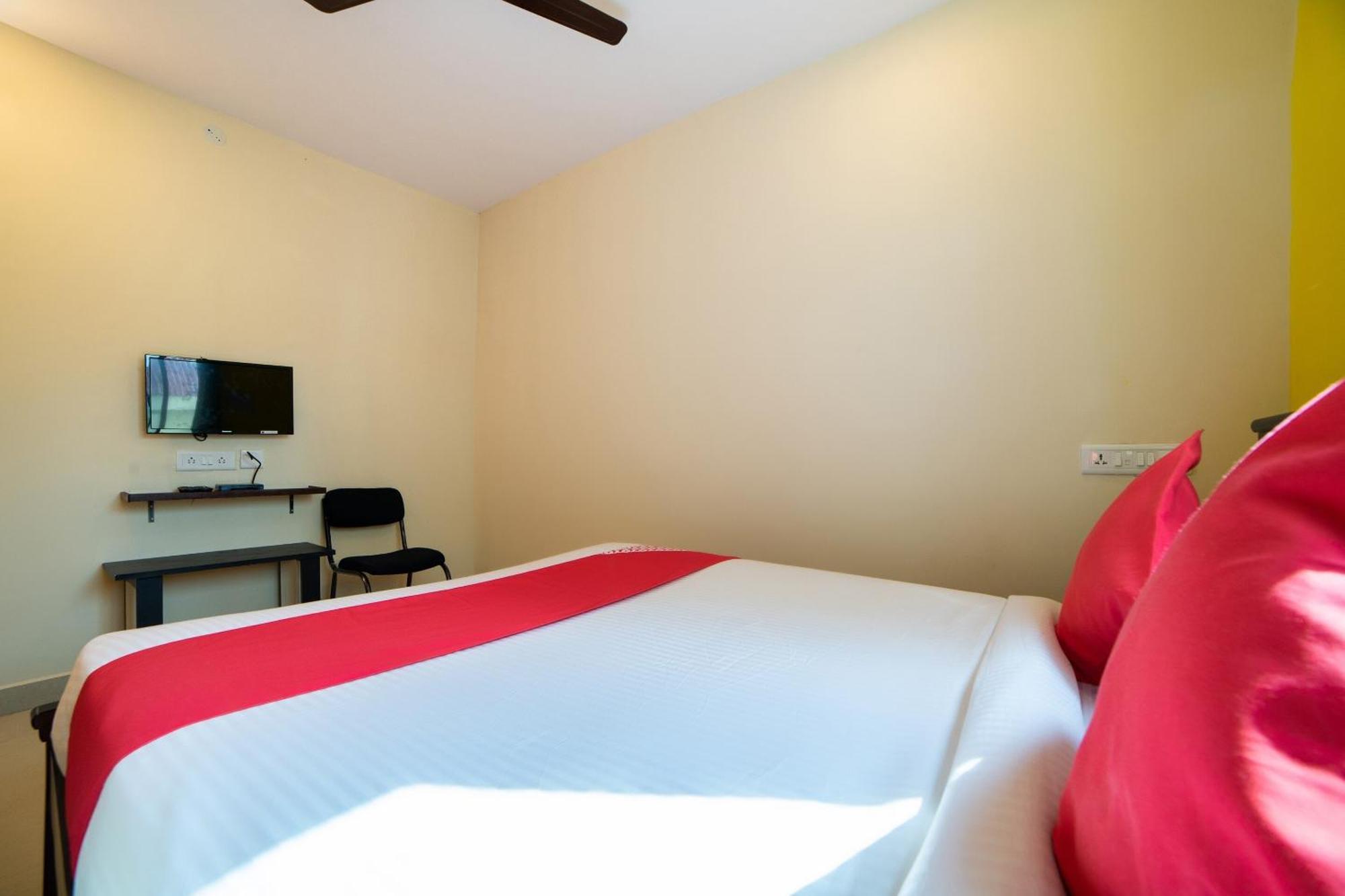 Super Hotel O White Ridge Sururnagar Экстерьер фото