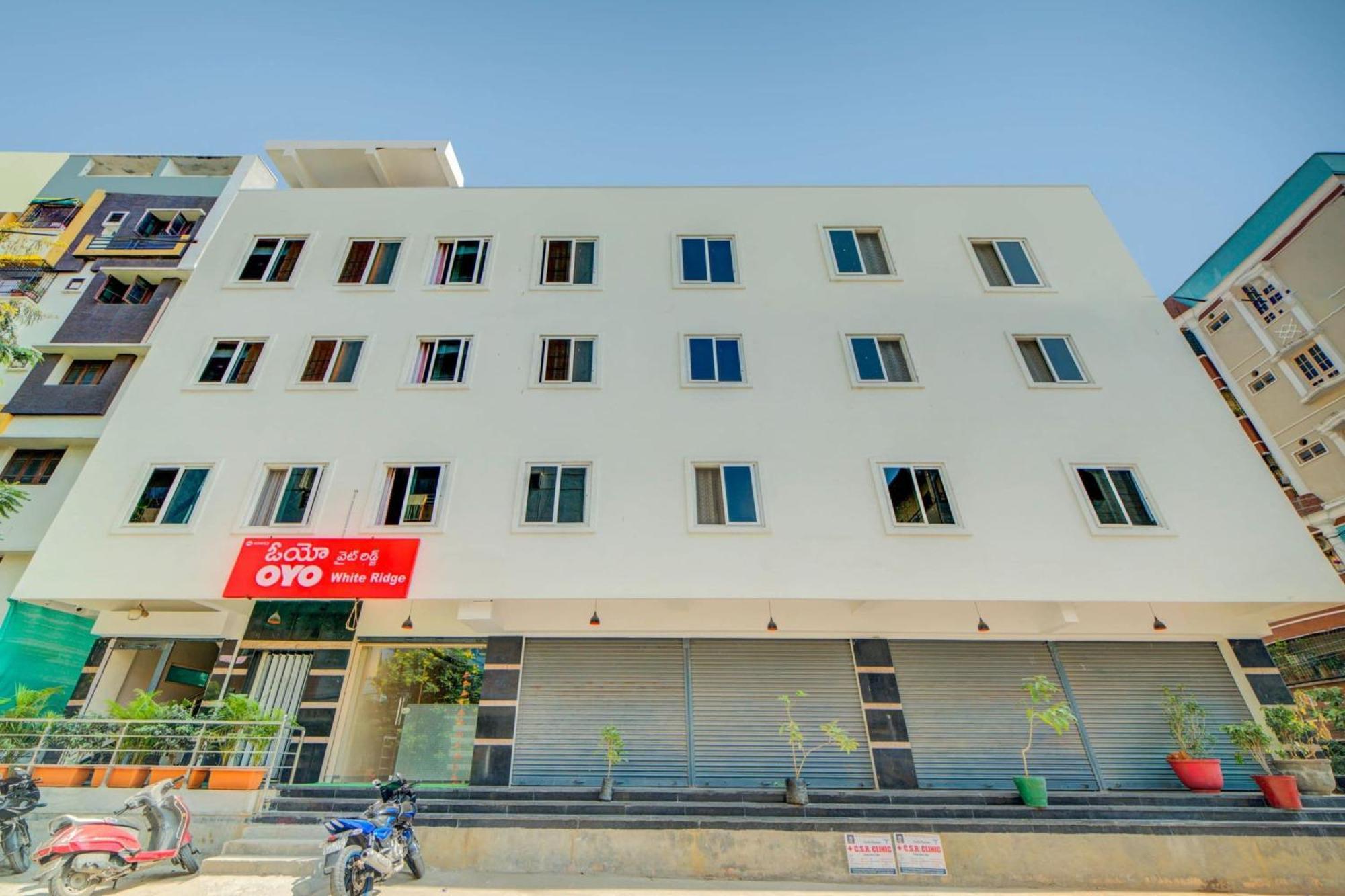 Super Hotel O White Ridge Sururnagar Экстерьер фото