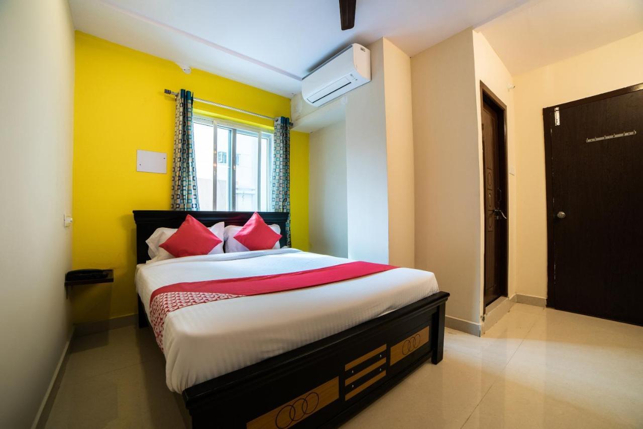 Super Hotel O White Ridge Sururnagar Экстерьер фото